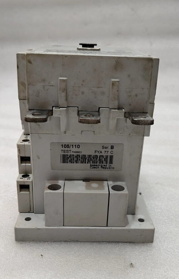 s l1600 141.jpg